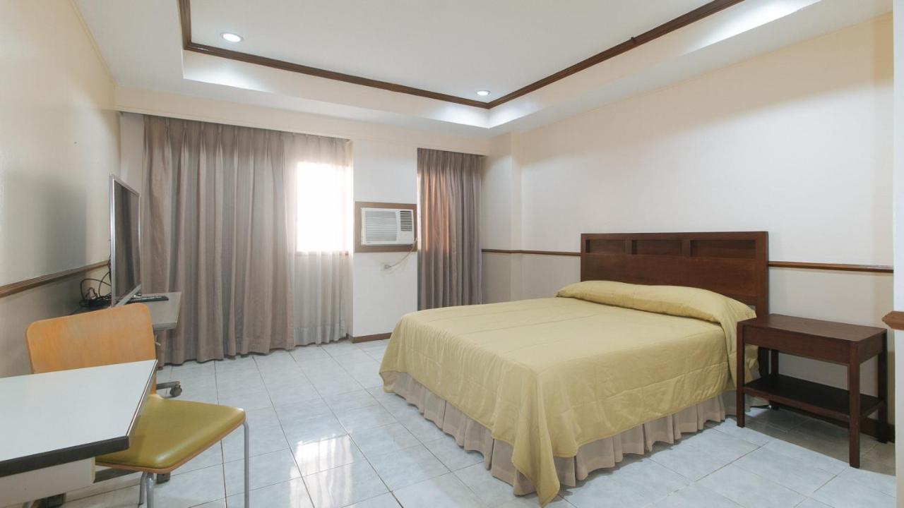 Garden Plaza Hotel Manila Eksteriør bilde
