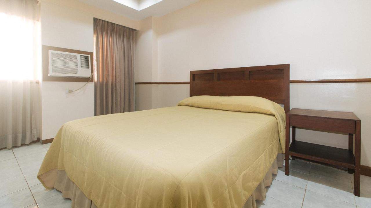 Garden Plaza Hotel Manila Eksteriør bilde